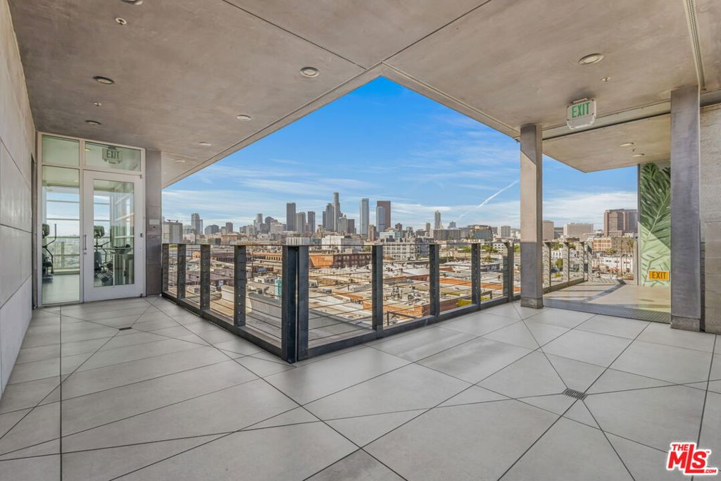 510 S Hewitt Street 316