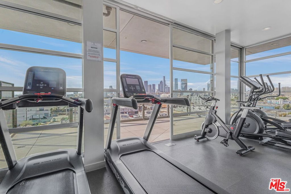 510 S Hewitt Street 316