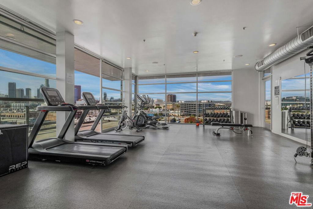 510 S Hewitt Street 316