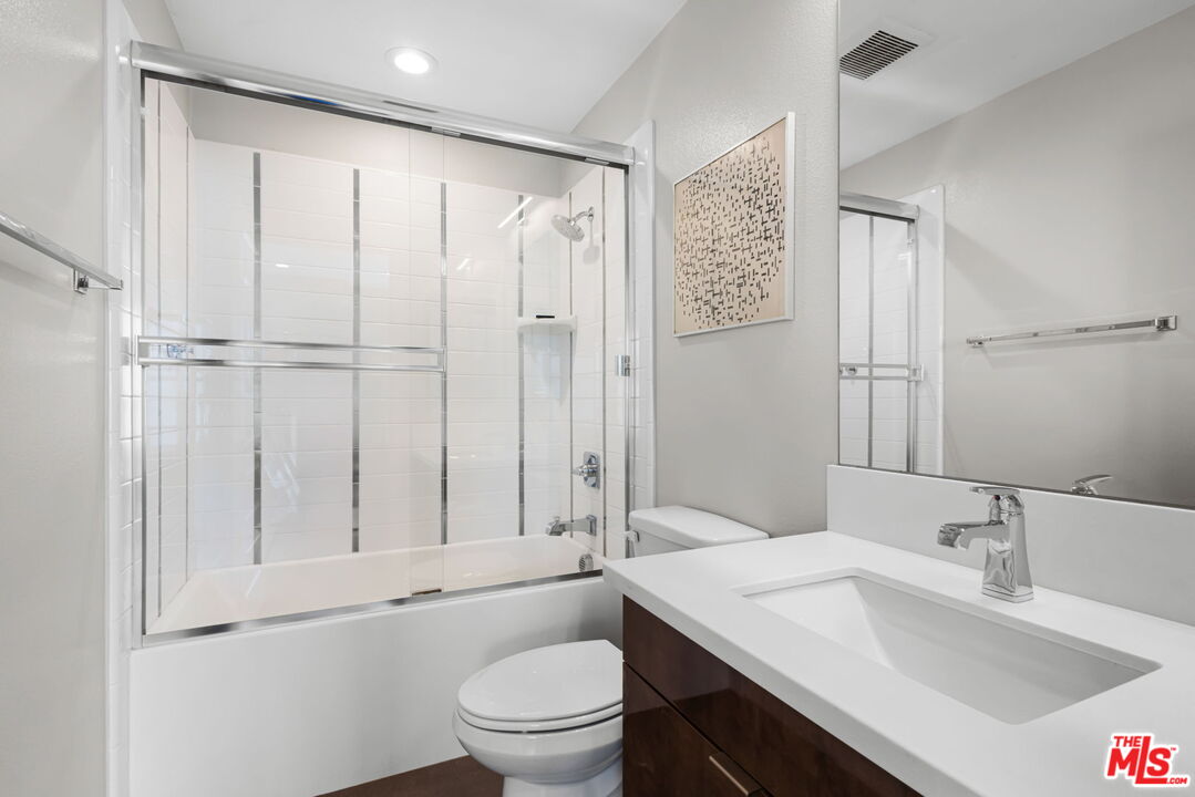 19 Ebb Tide Cir