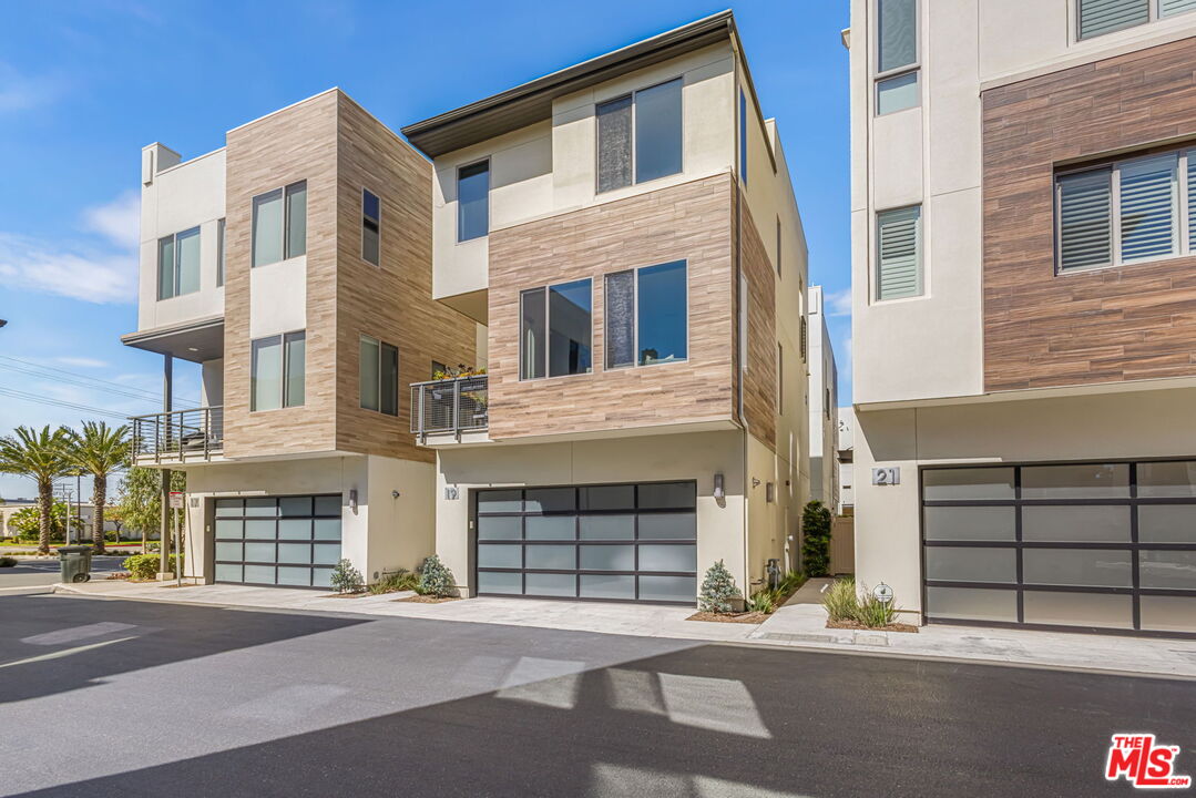 19 Ebb Tide Cir