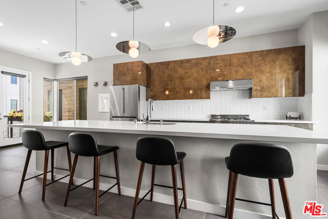 19 Ebb Tide Cir