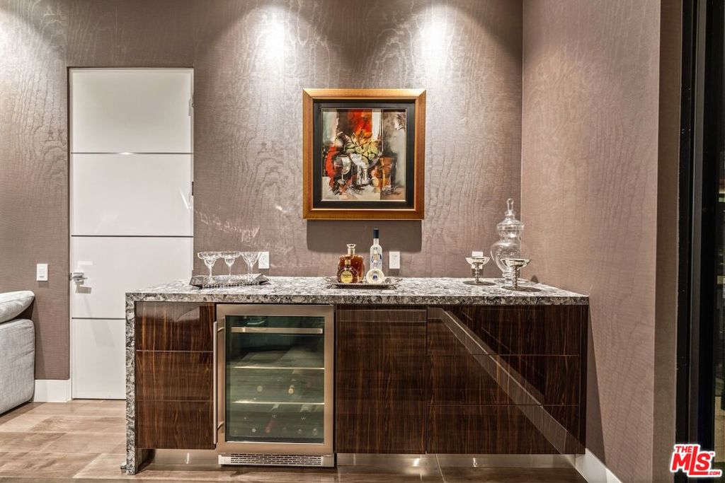 4049 Coldwater Canyon Avenue