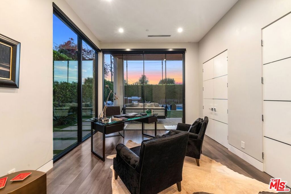 4049 Coldwater Canyon Avenue