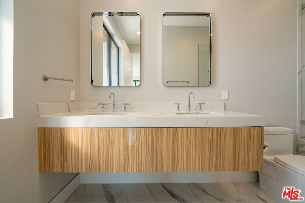 4049 Coldwater Canyon Avenue