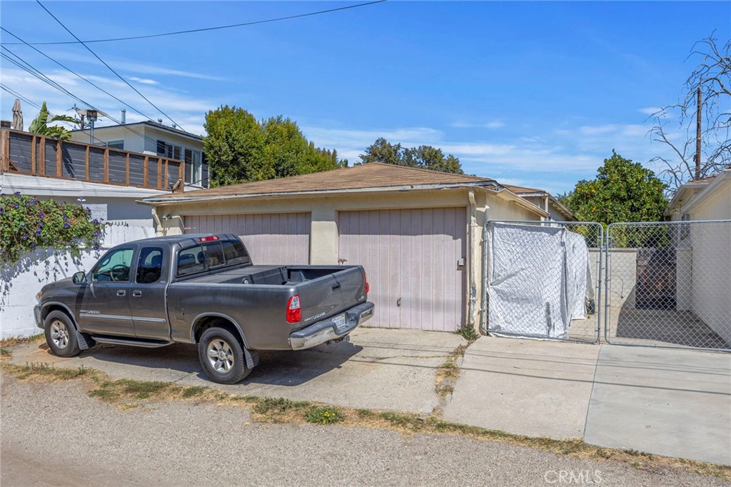 3613 Beethoven Street