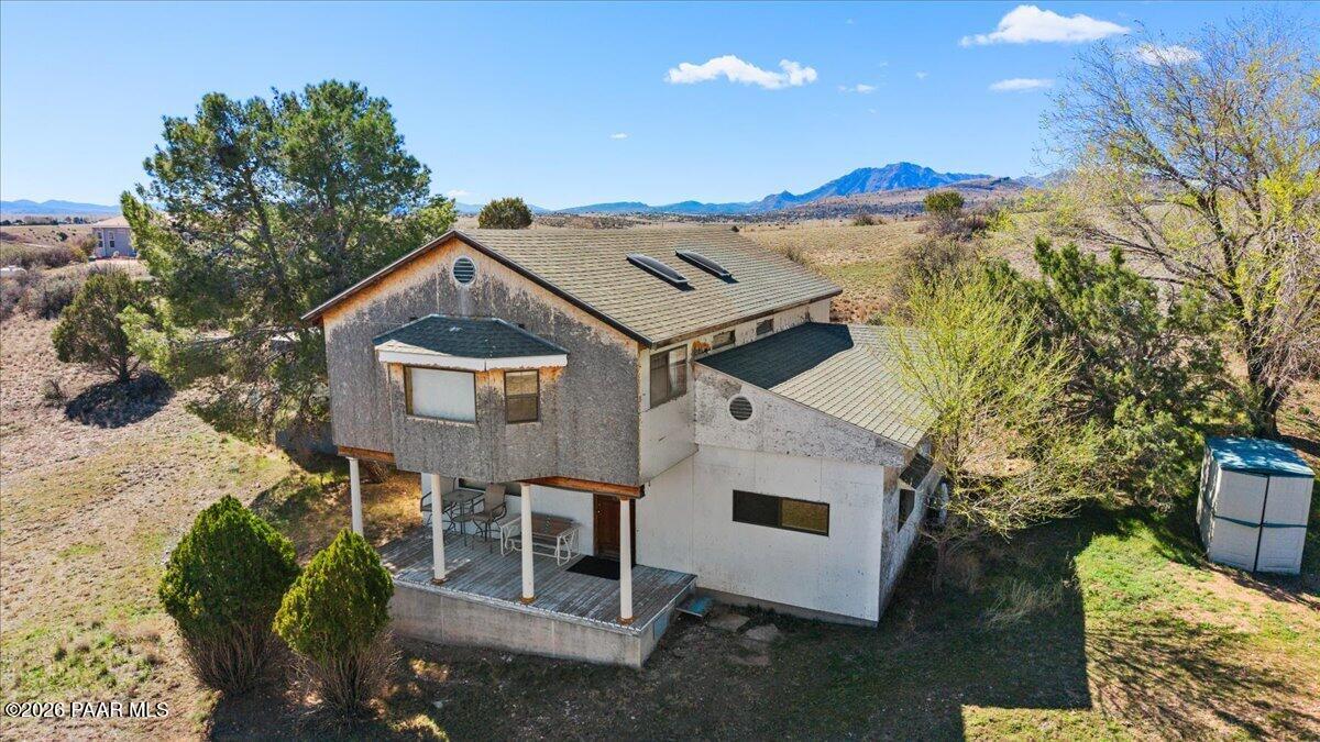 330 N Sioux Drive