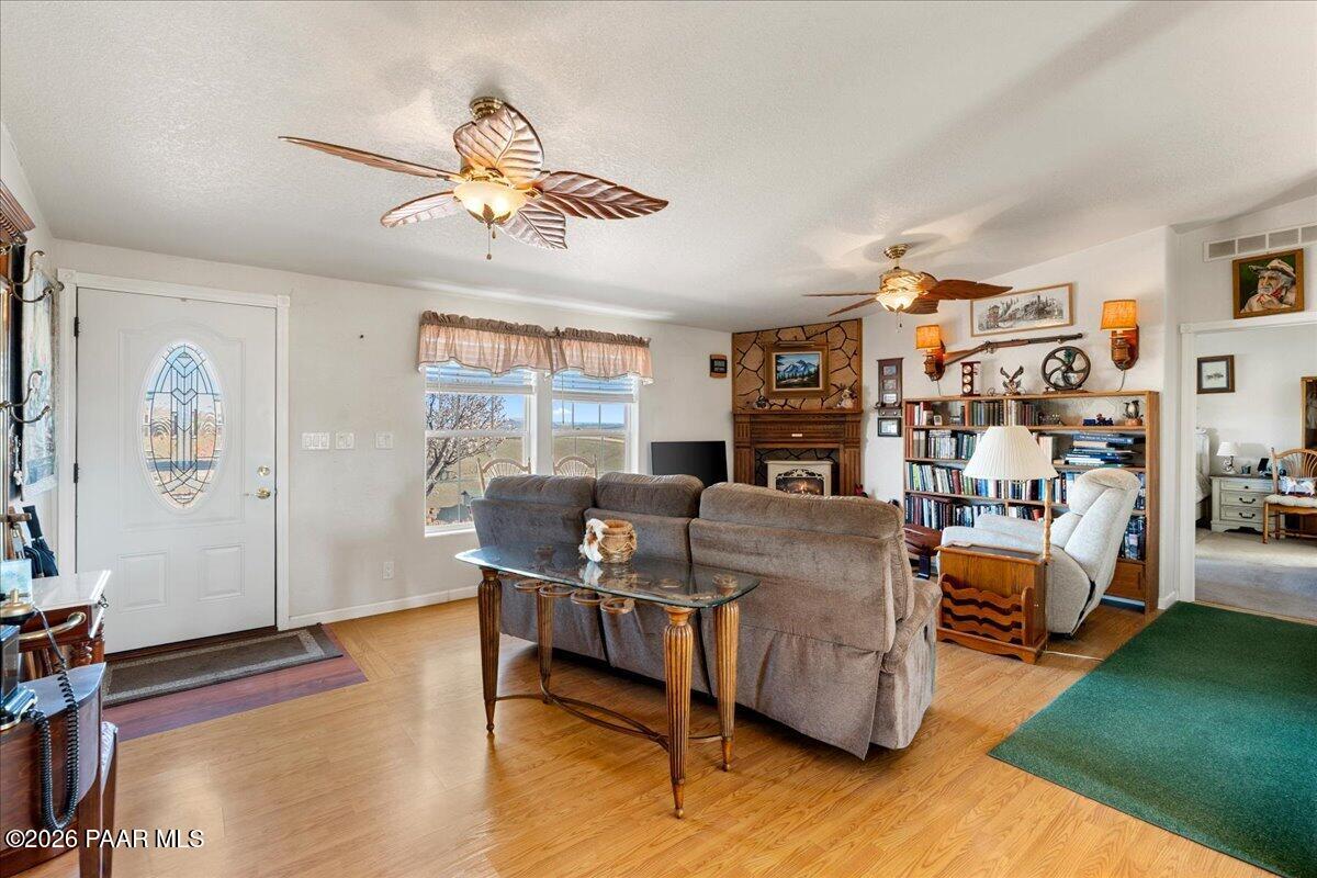 330 N Sioux Drive