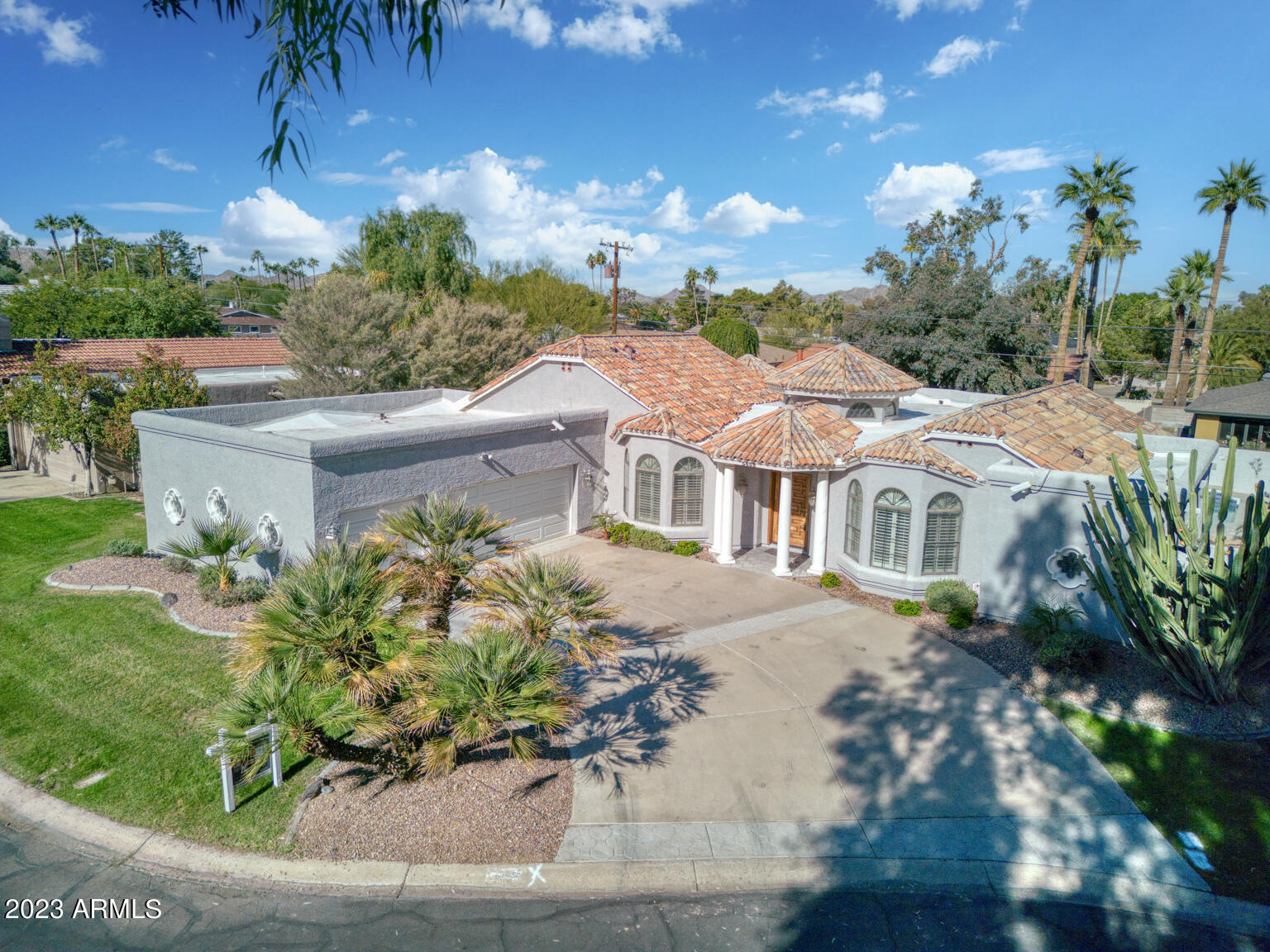 3432 E GOLDEN VISTA Lane