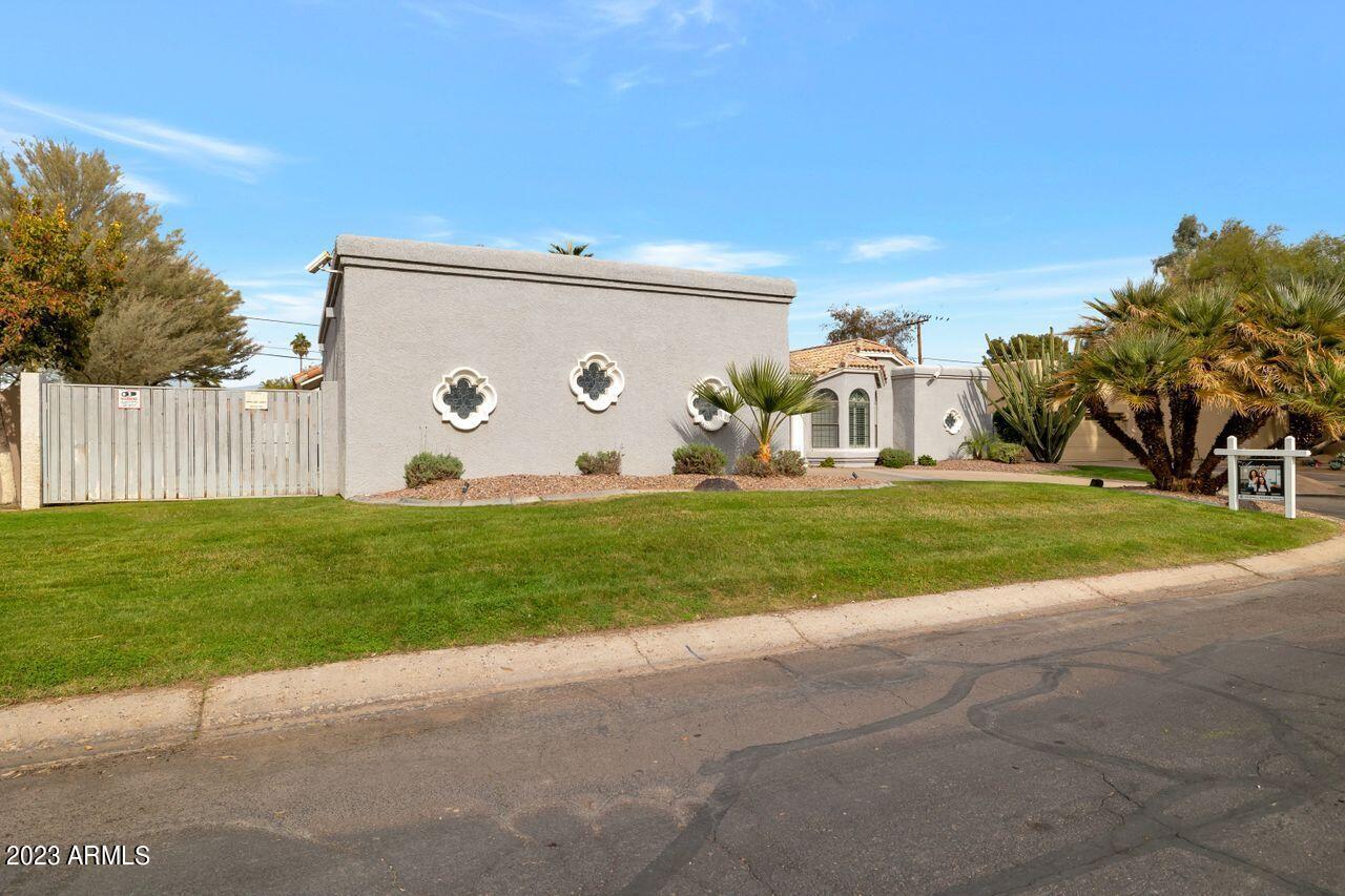 3432 E GOLDEN VISTA Lane