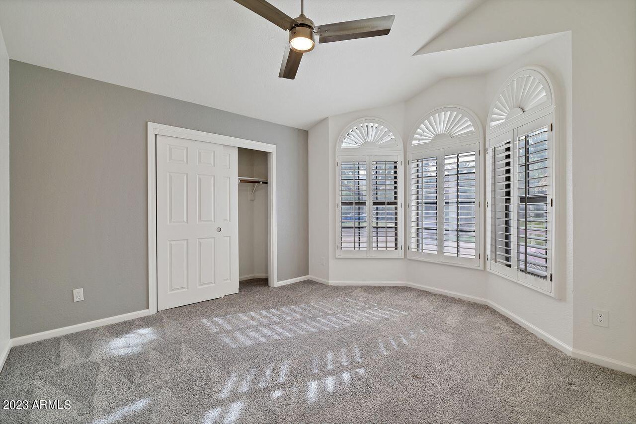 3432 E GOLDEN VISTA Lane