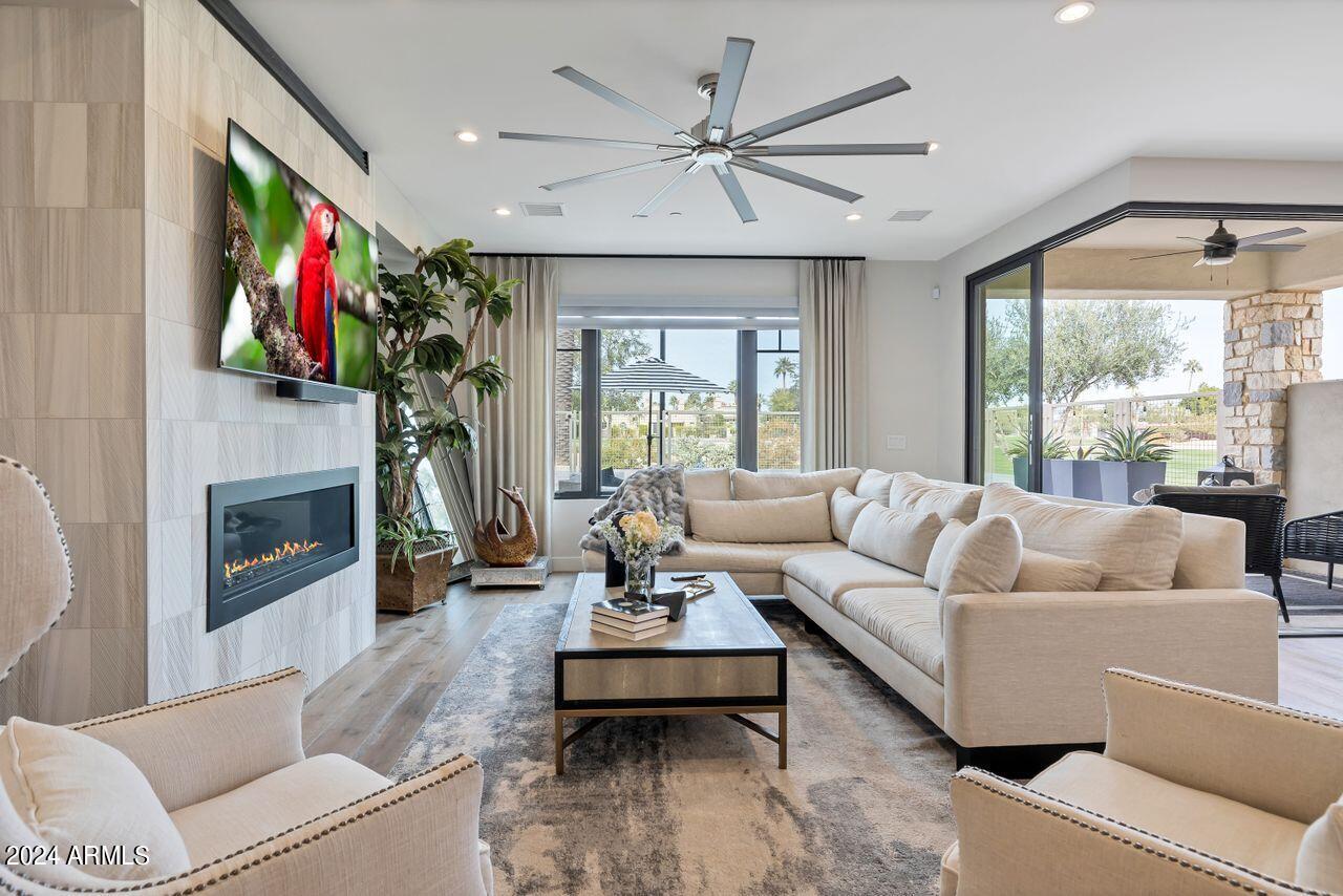 6500 E CAMELBACK Road E # 1012