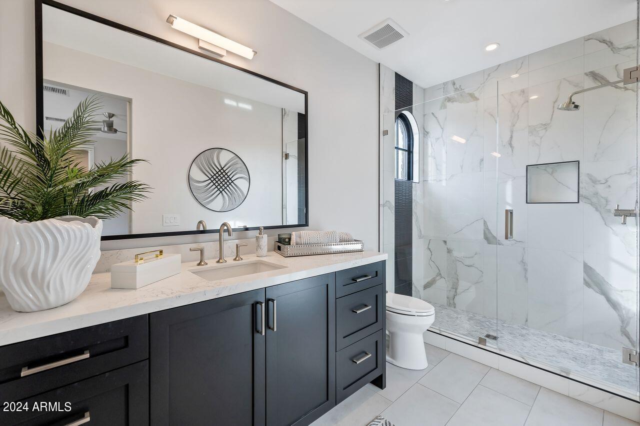 6500 E CAMELBACK Road E # 1012