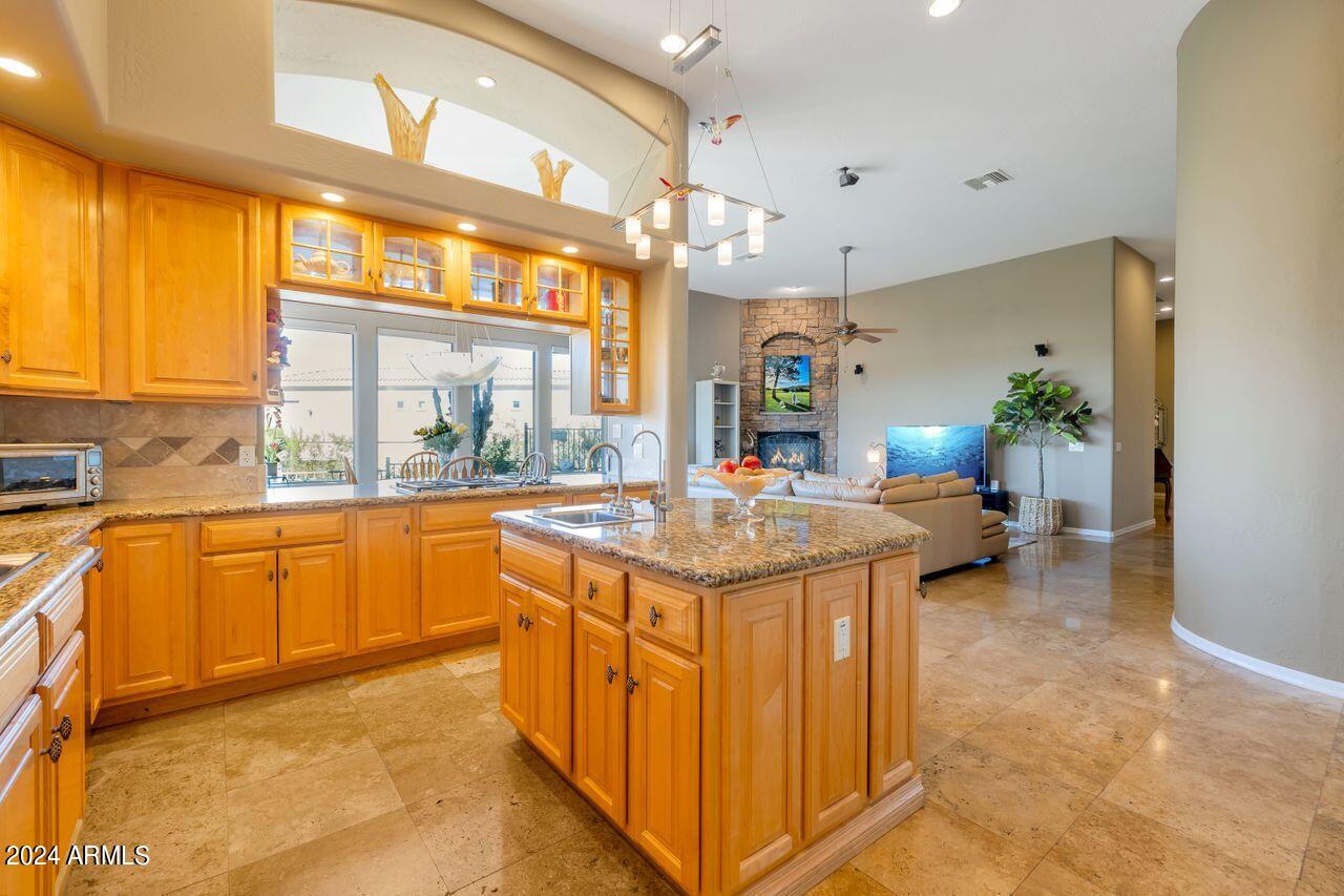 12654 N 17TH Place