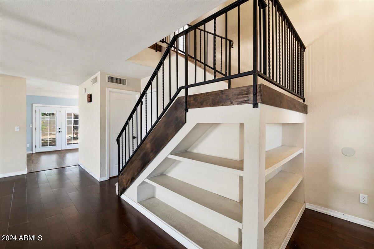 19043 N 13TH Place