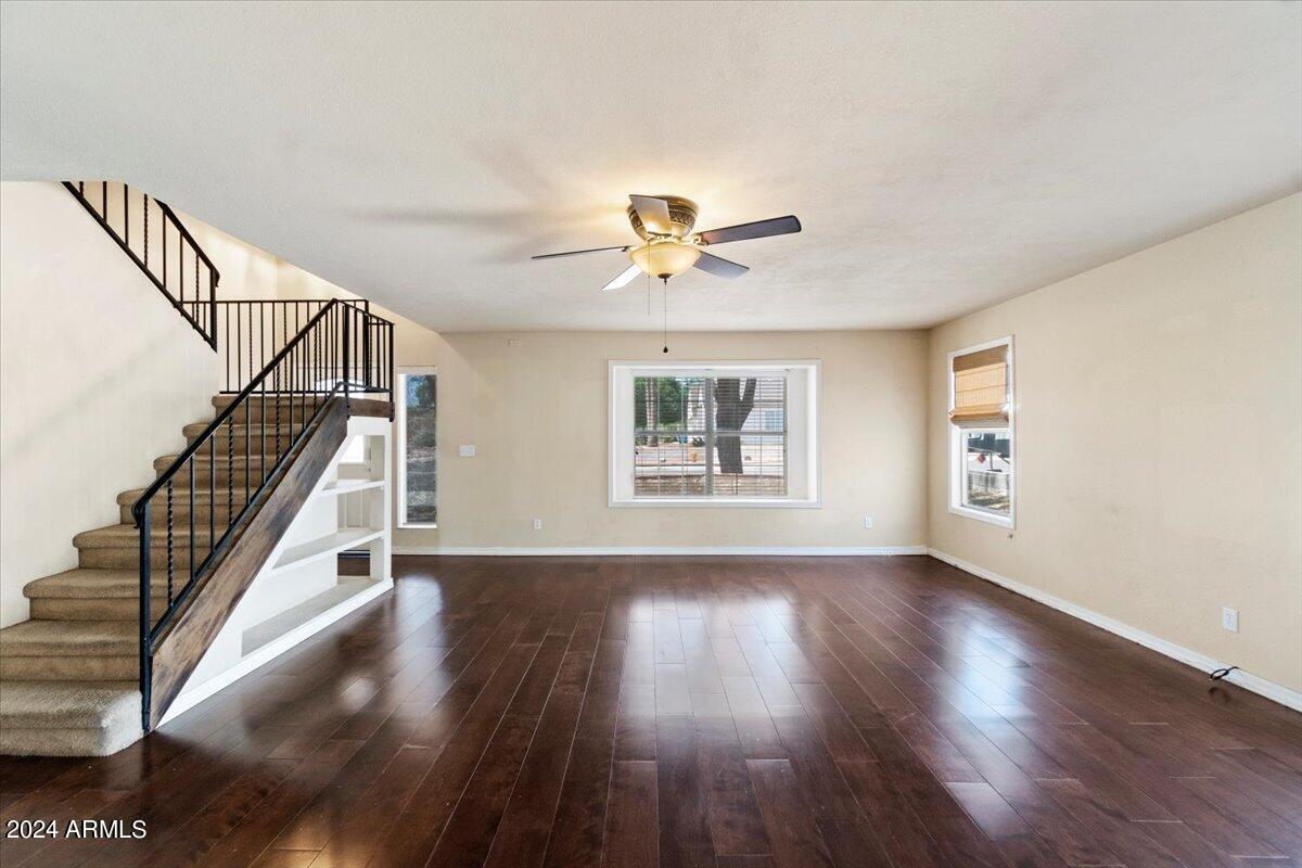 19043 N 13TH Place