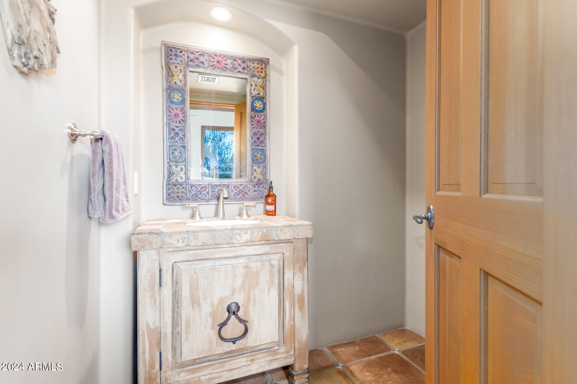 12012 N OAKHURST Way