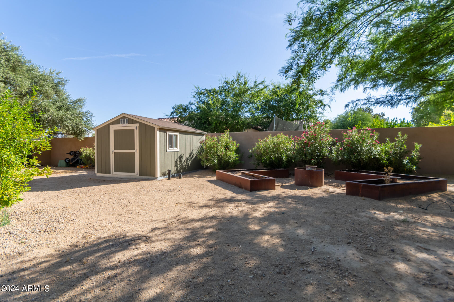 12012 N OAKHURST Way