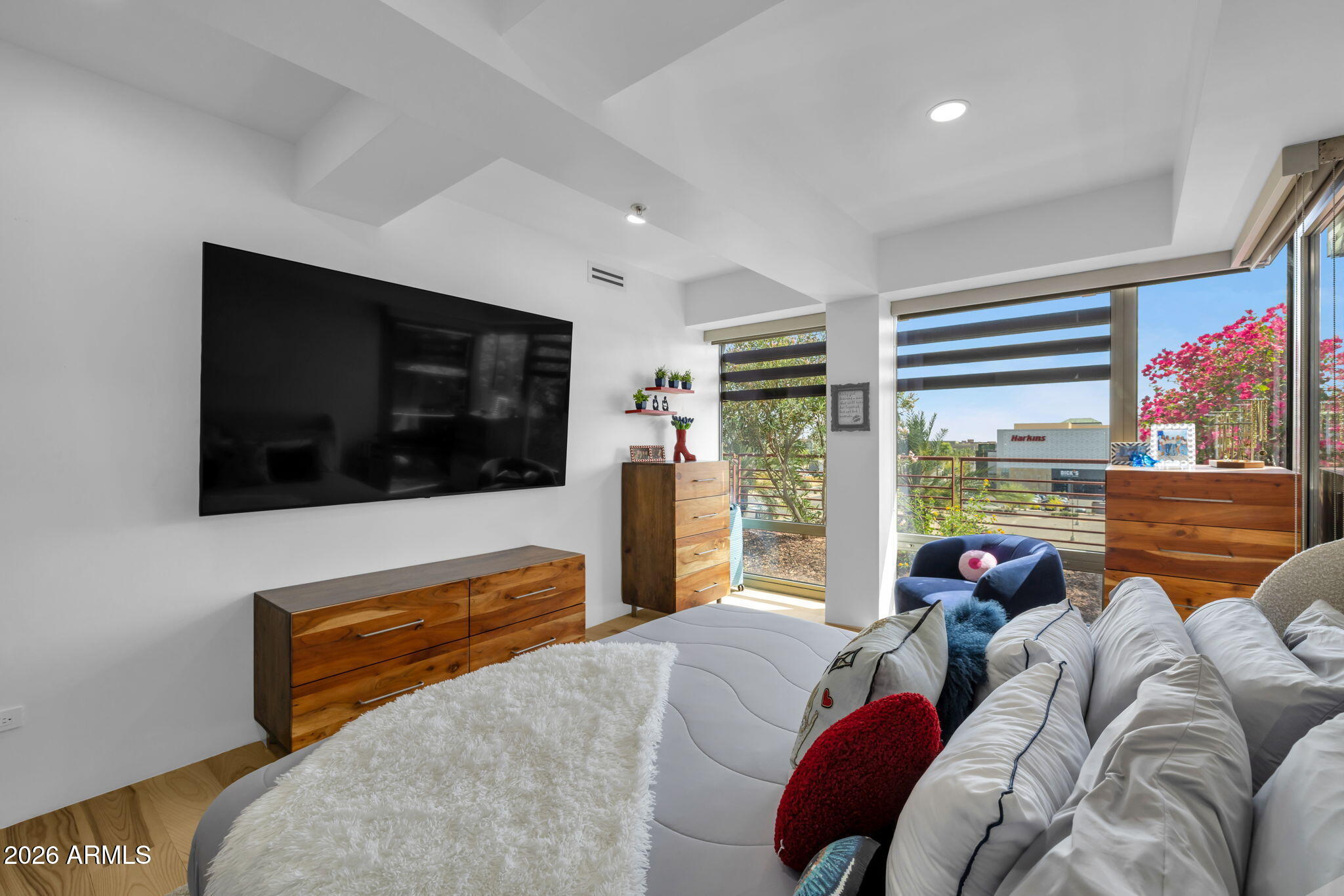 7157 E RANCHO VISTA Drive 5006