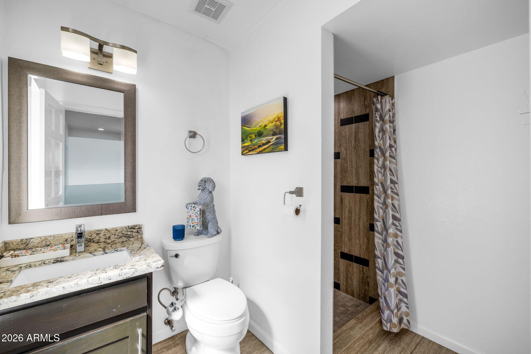 5013 E CHOLLA Street