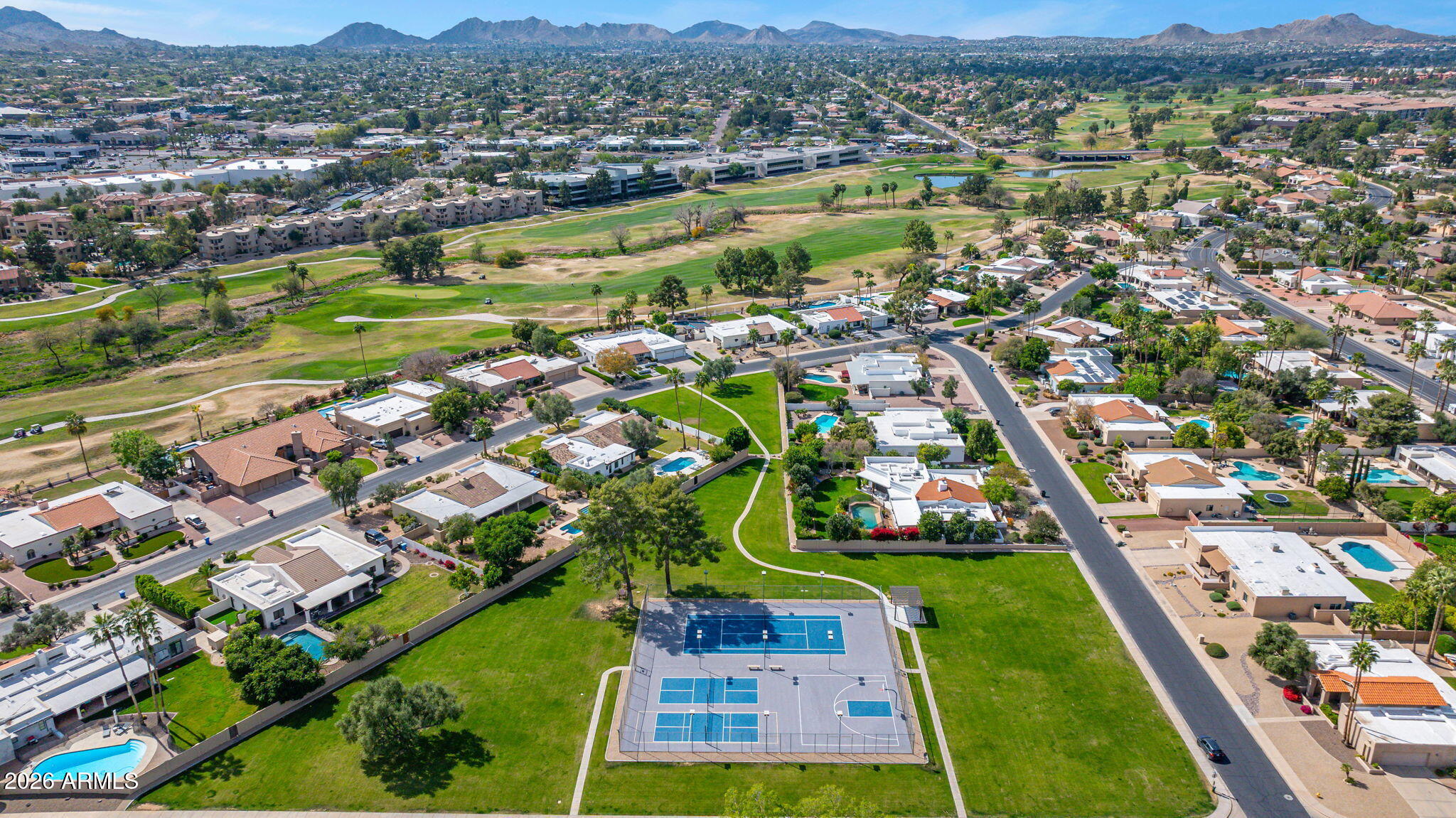 5013 E CHOLLA Street