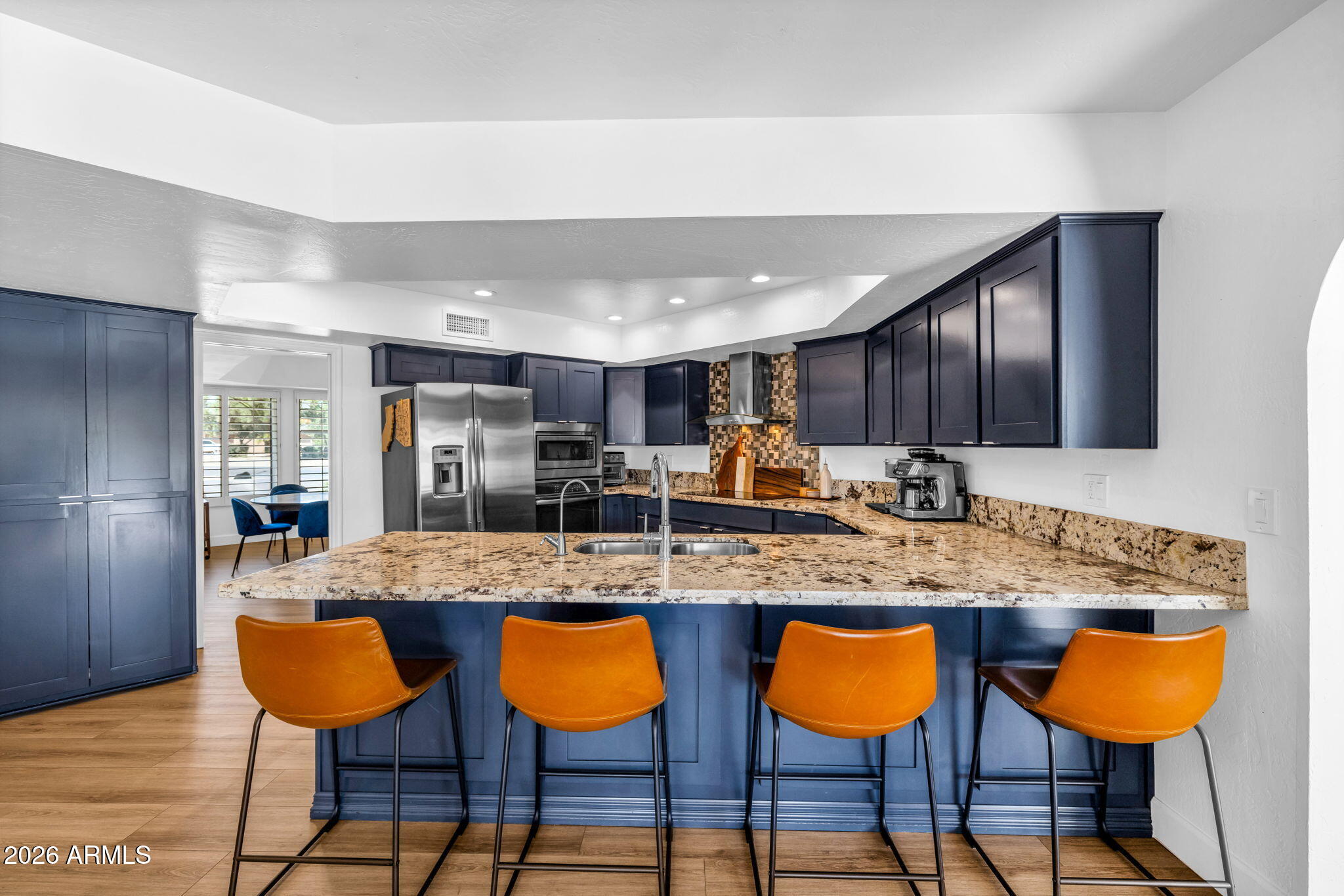 5013 E CHOLLA Street