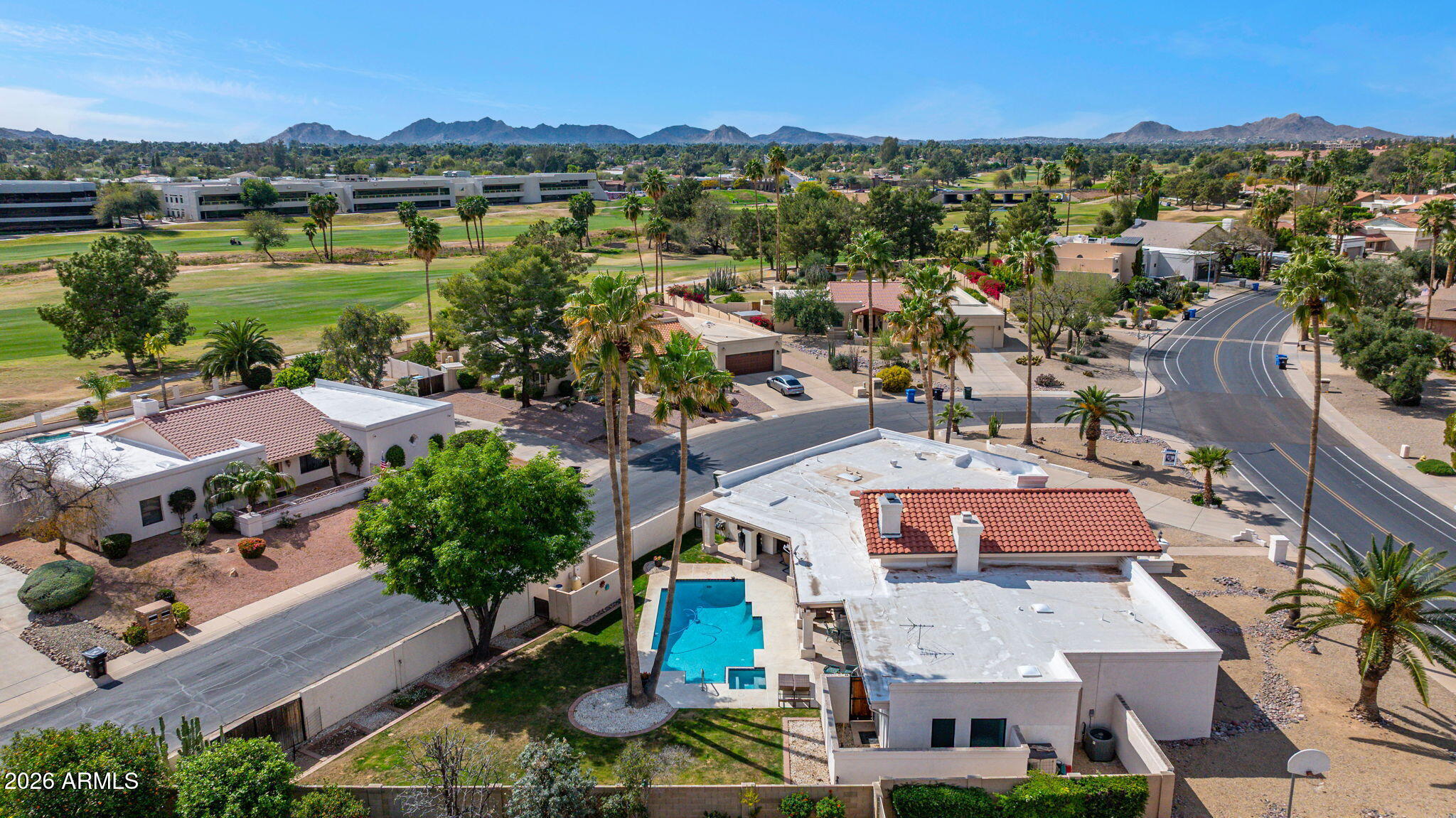 5013 E CHOLLA Street