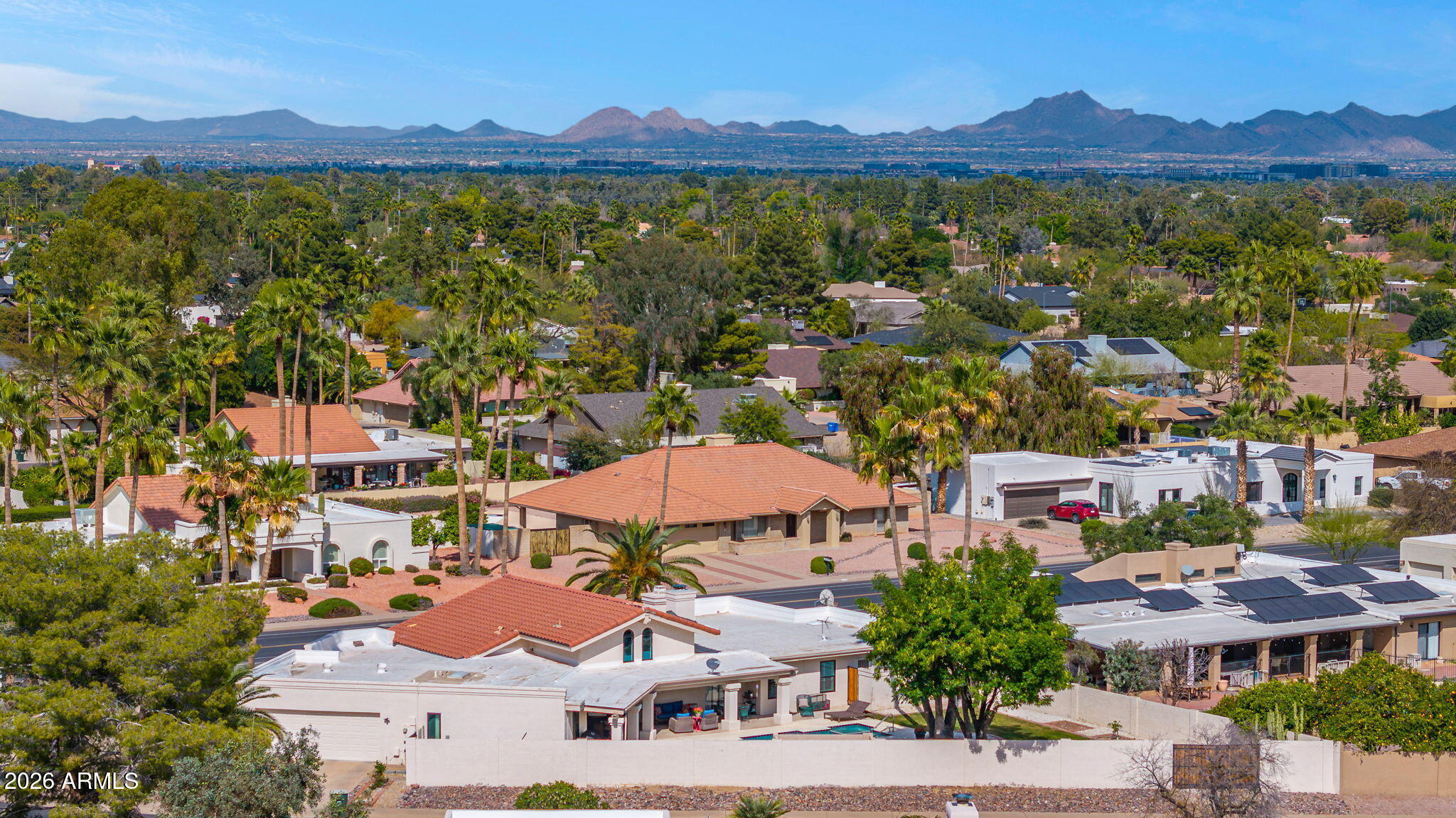 5013 E CHOLLA Street