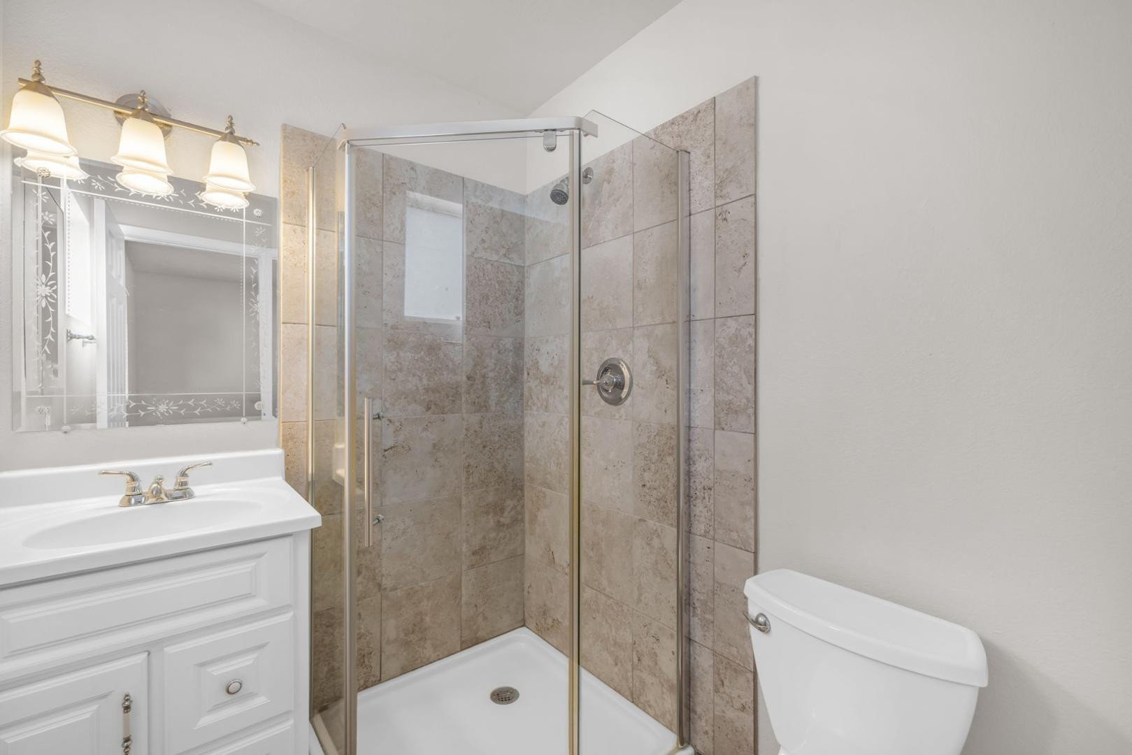3513 E Le Marche Avenue