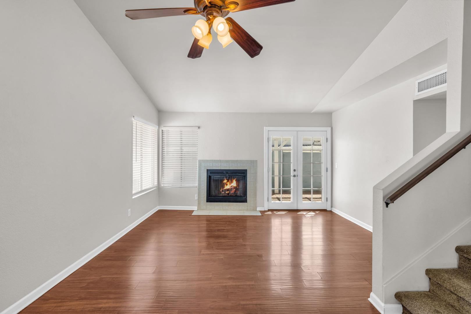 3513 E Le Marche Avenue