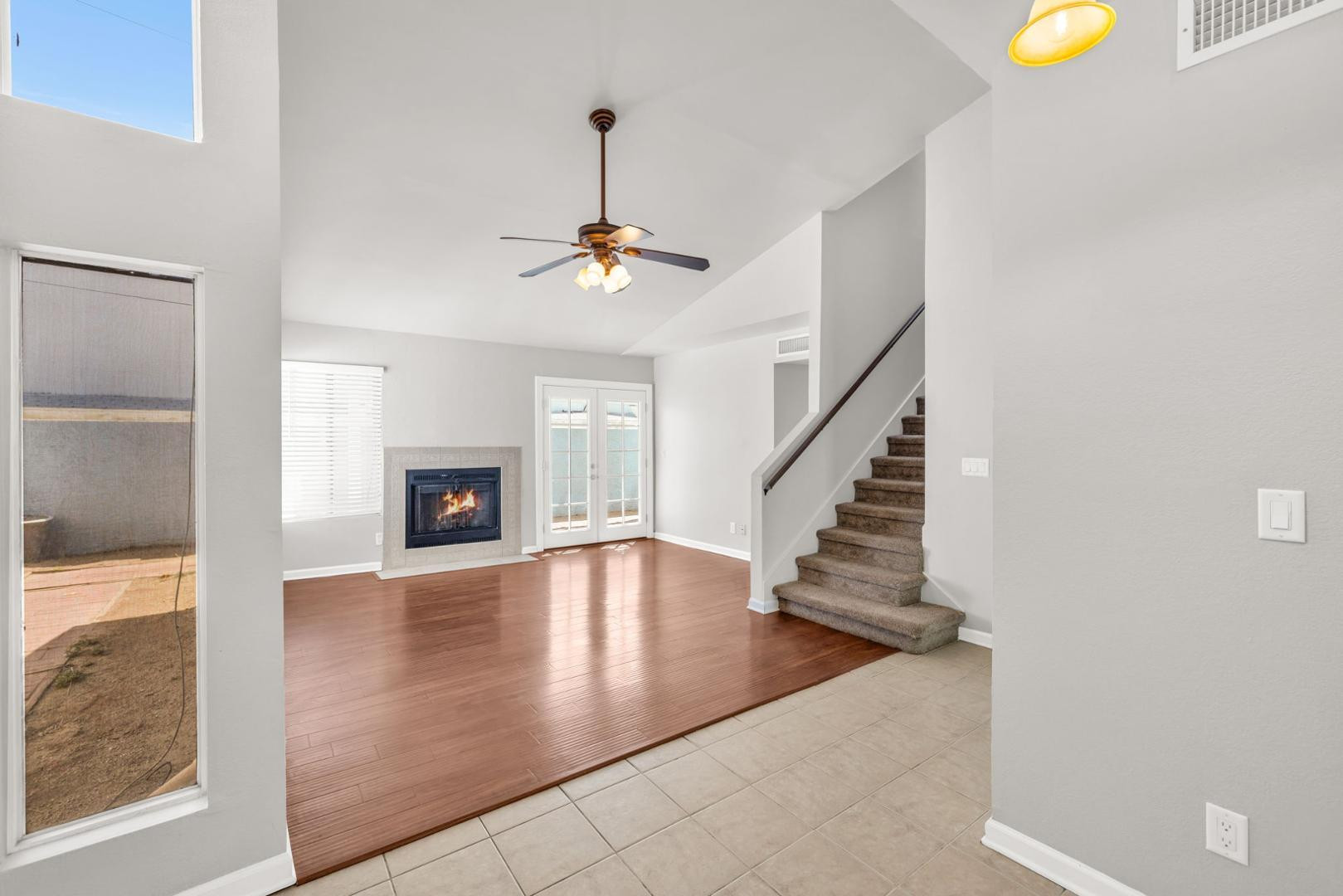 3513 E Le Marche Avenue