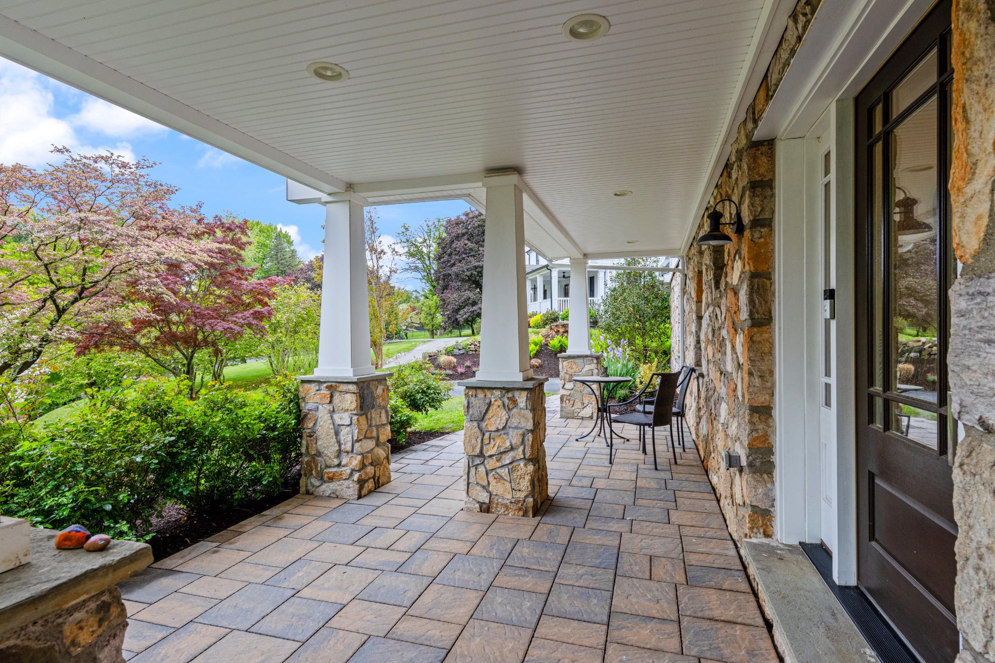 1540 BRIAR HILL ROAD