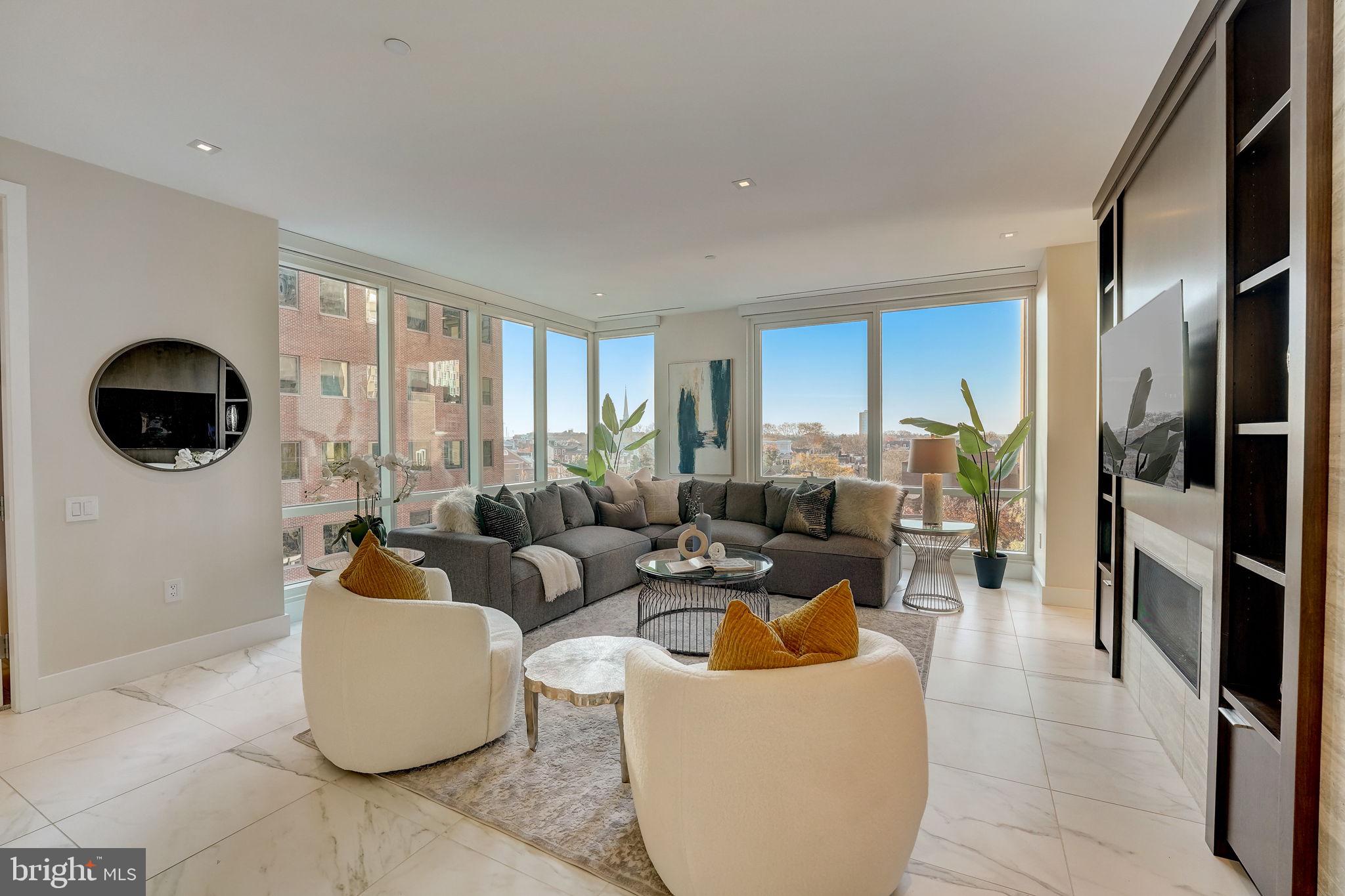 500 Walnut STREET Unit: 601