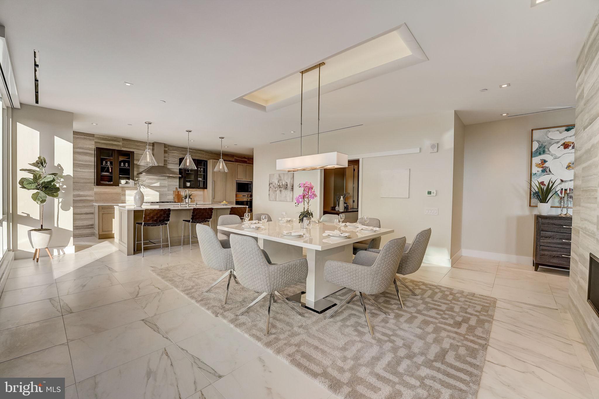 500 Walnut STREET Unit: 601