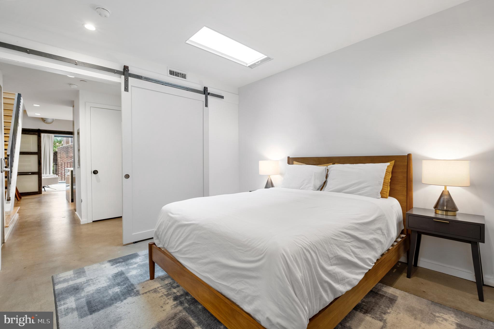 204 S Delhi STREET Unit: R4