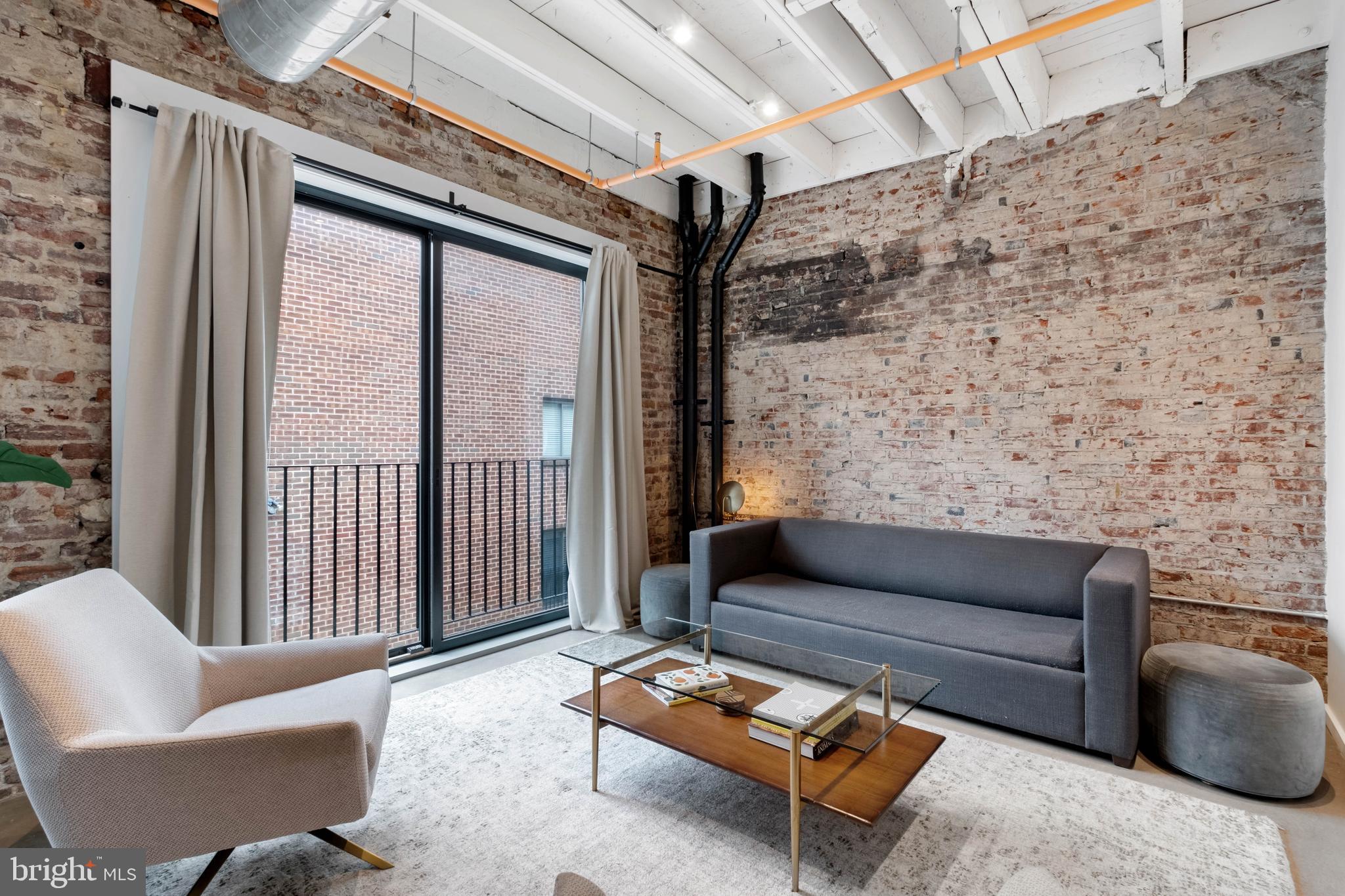 204 S Delhi STREET Unit: R4