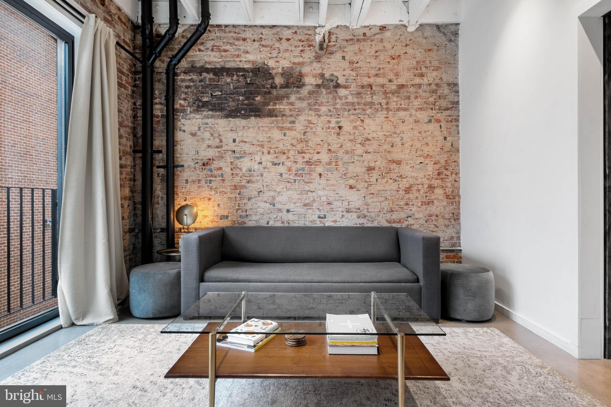 204 S Delhi STREET Unit: R4