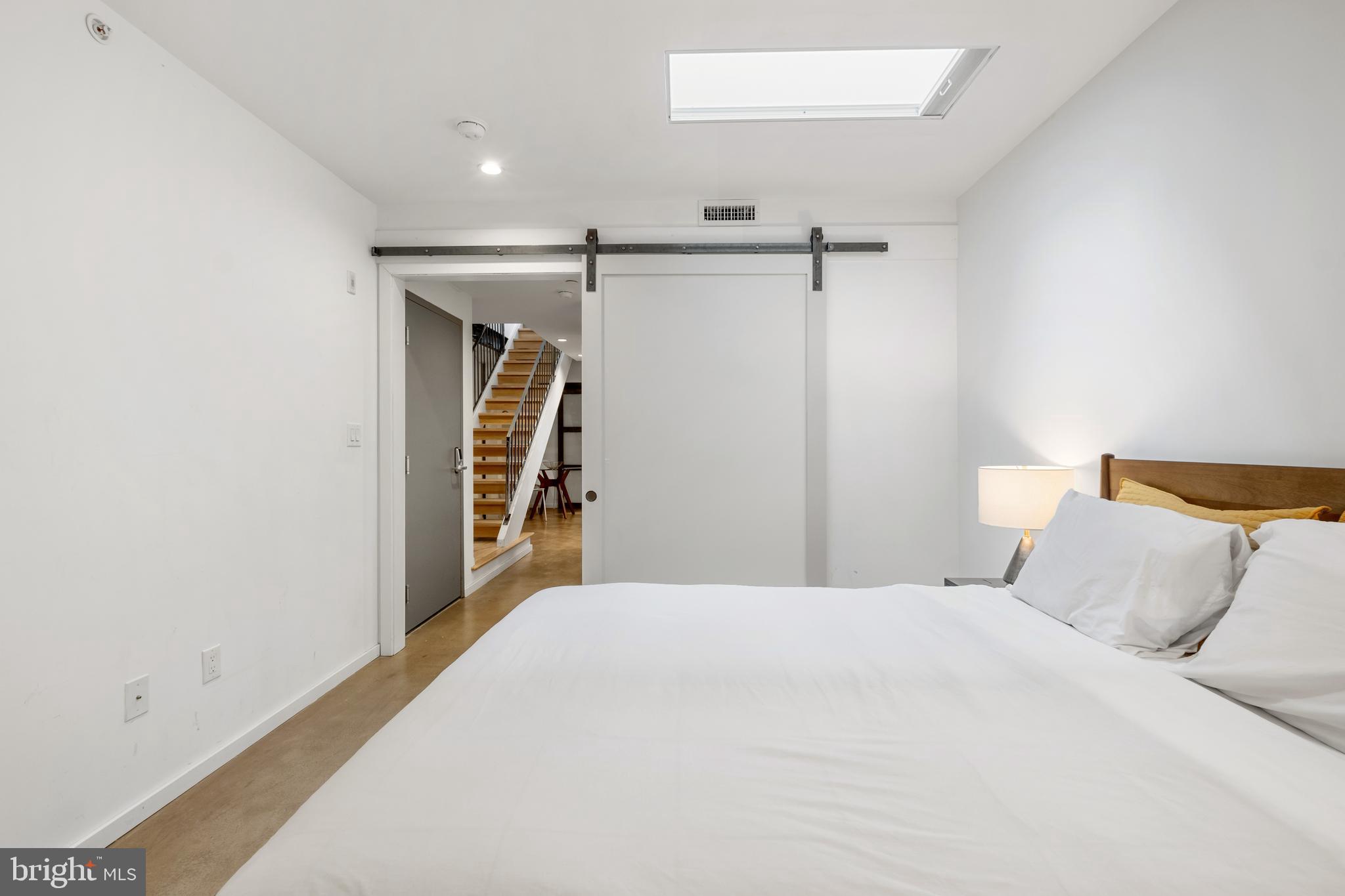 204 S Delhi STREET Unit: R4