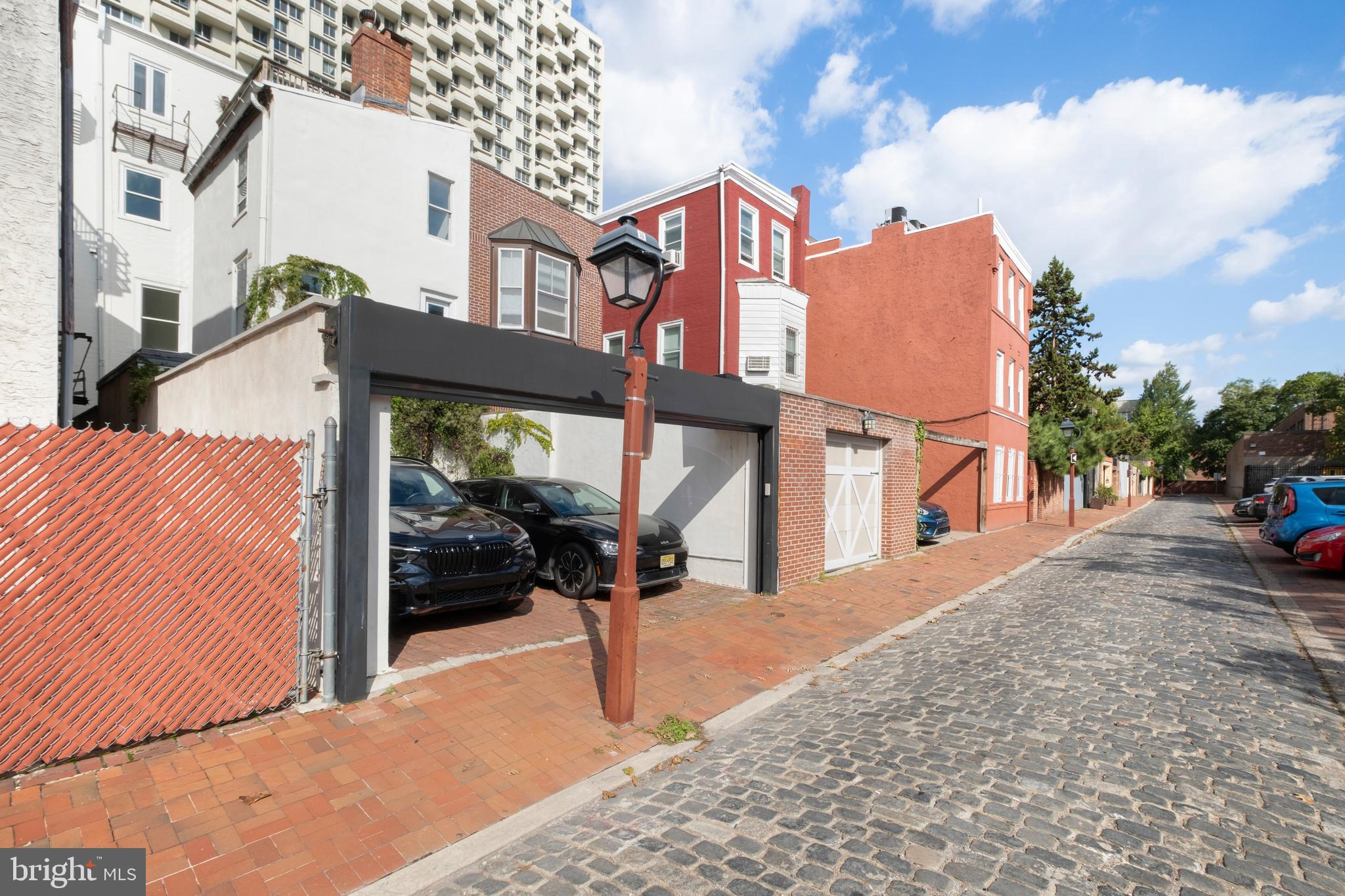 634 Spruce STREET