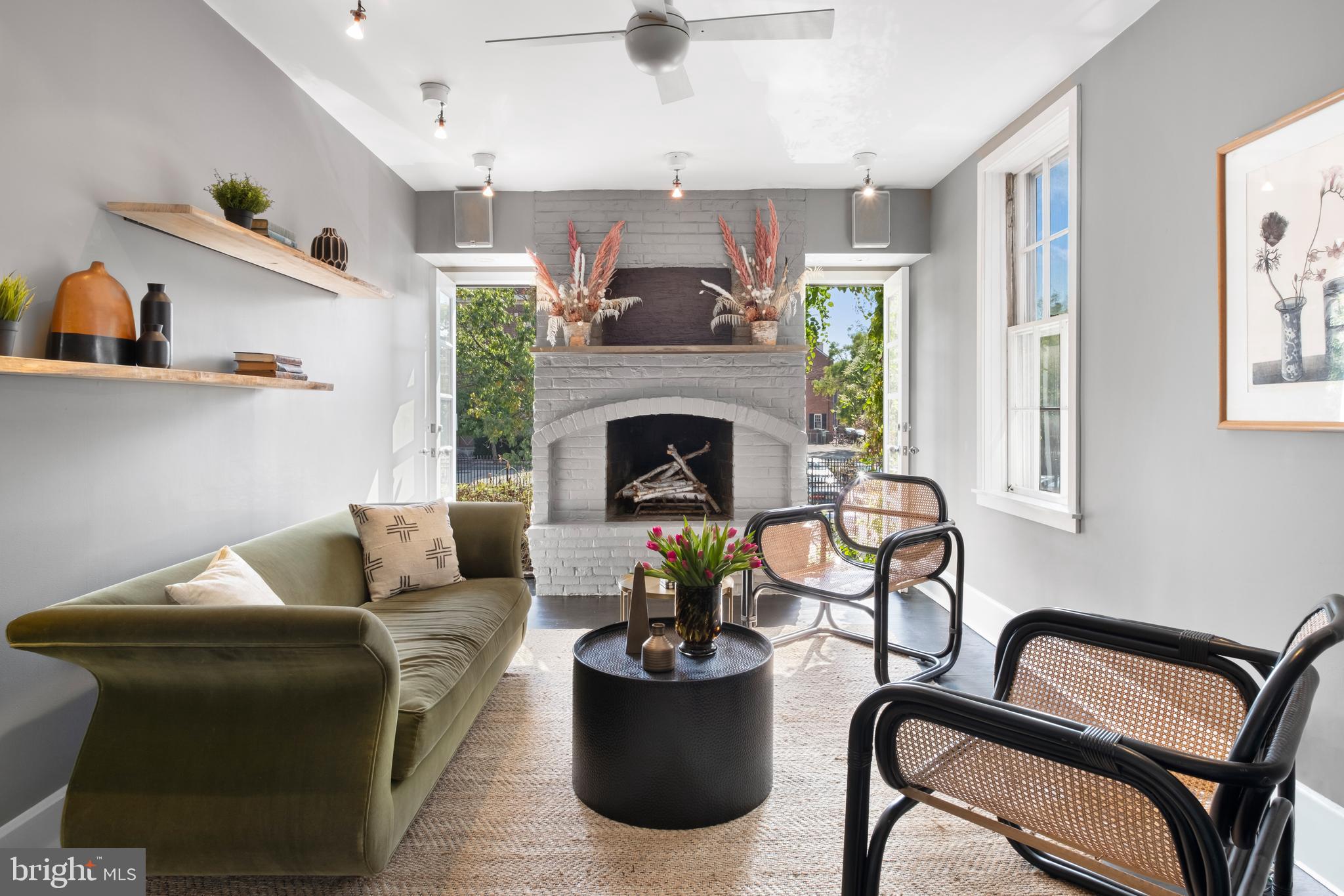 634 Spruce STREET