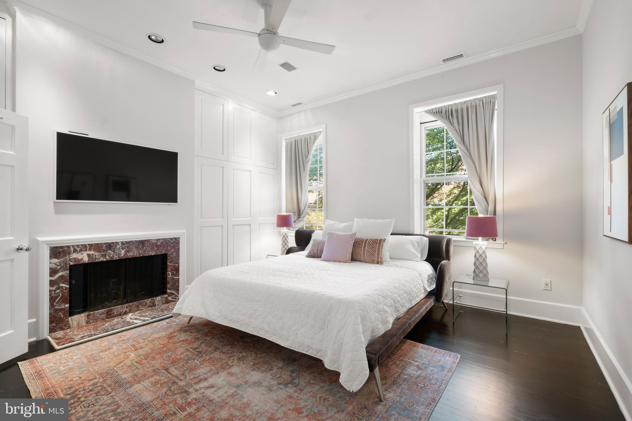 634 Spruce STREET