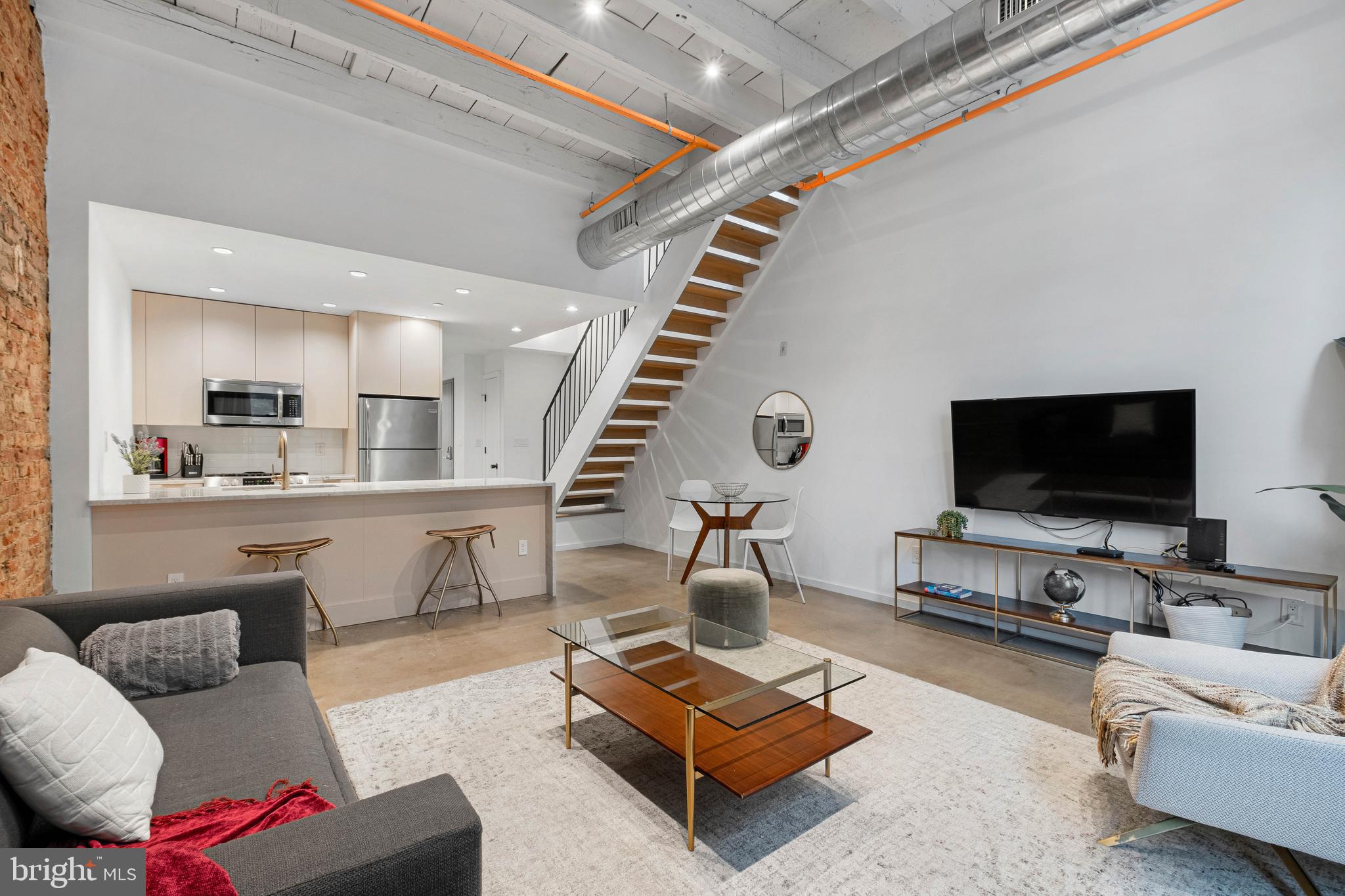 204 S Delhi STREET Unit: R2