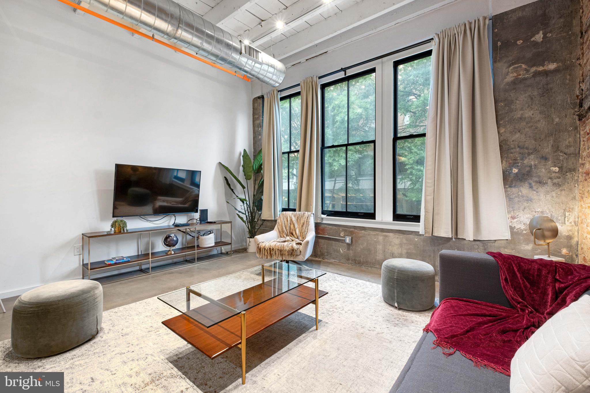 204 S Delhi STREET Unit: R2