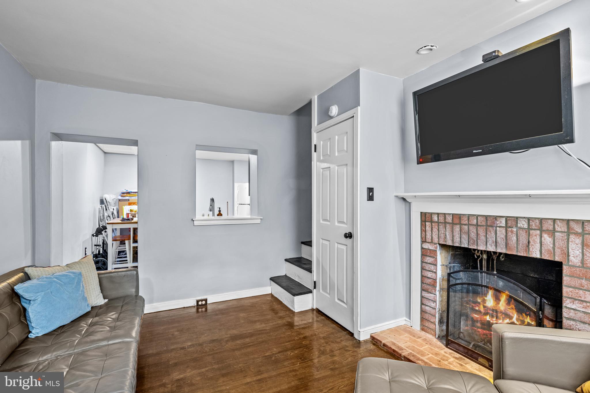 725-727 Pemberton St #6