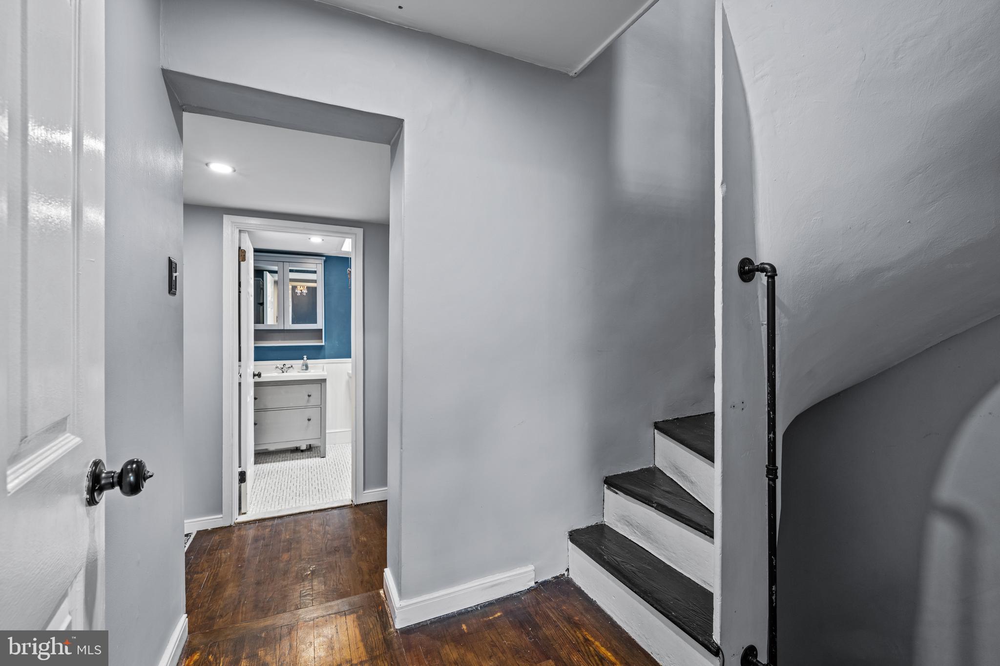 725-727 Pemberton St #6