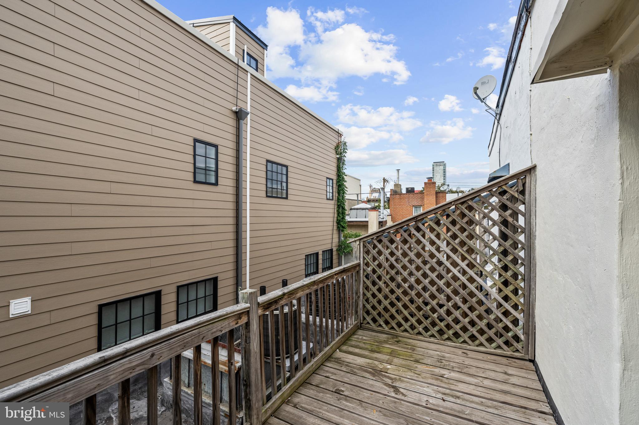 725-727 Pemberton St #6