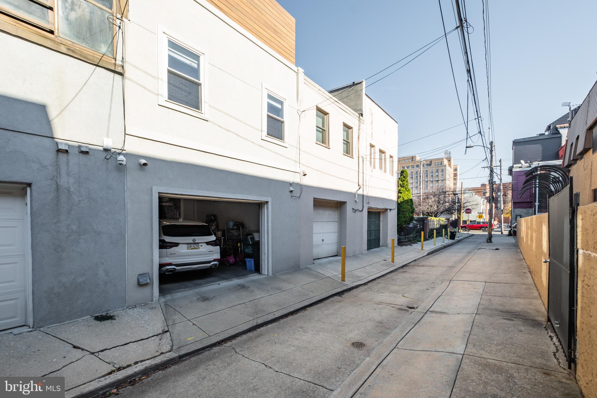 2010 Naudain St