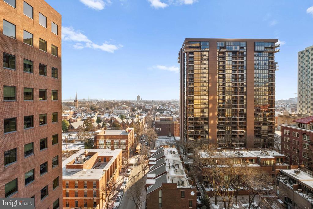 500 Walnut St #1001
