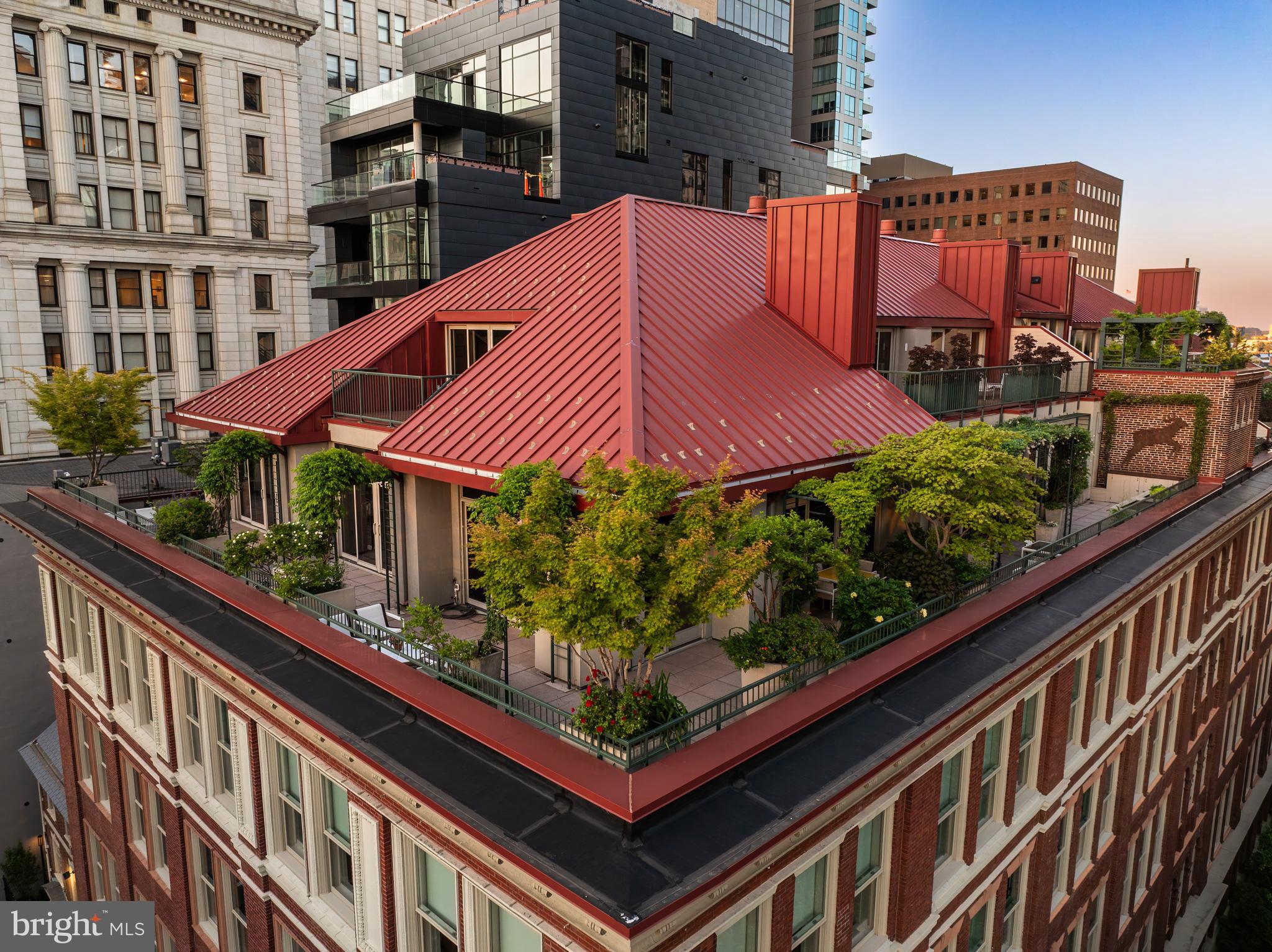 227 S 6TH STREET 31 PH-W