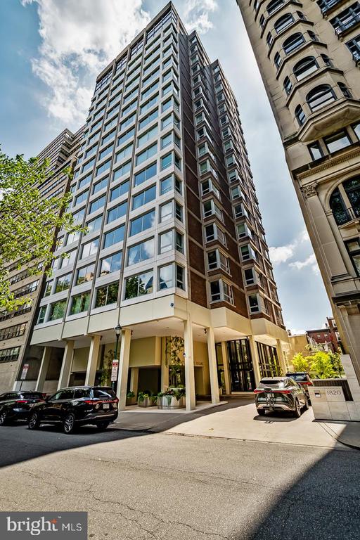 1820 RITTENHOUSE SQUARE Unit: 1601